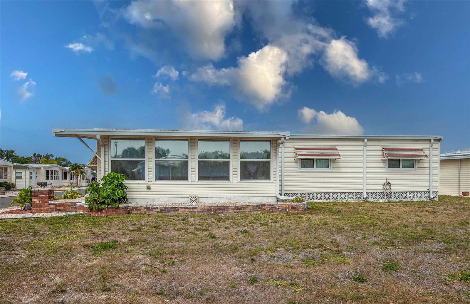 878 JOLANDA CIR — photo 34