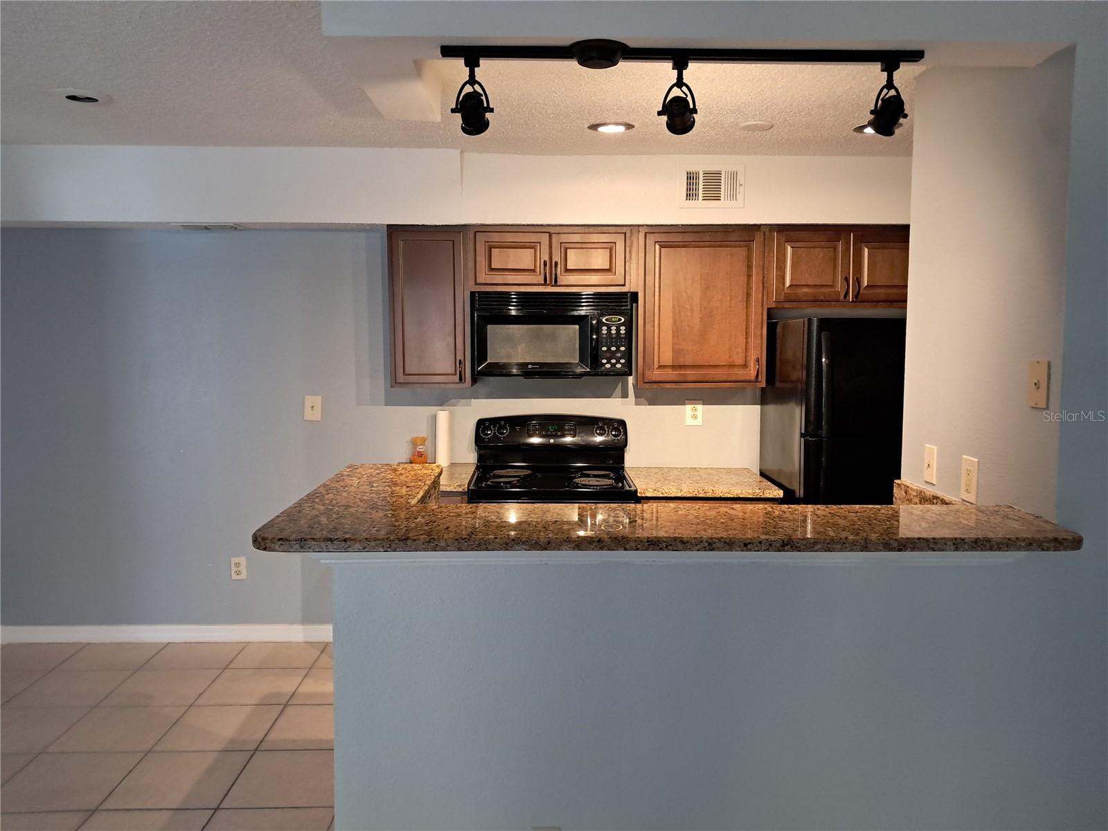 8648 MALLARD RESERVE DR #102 — photo 5