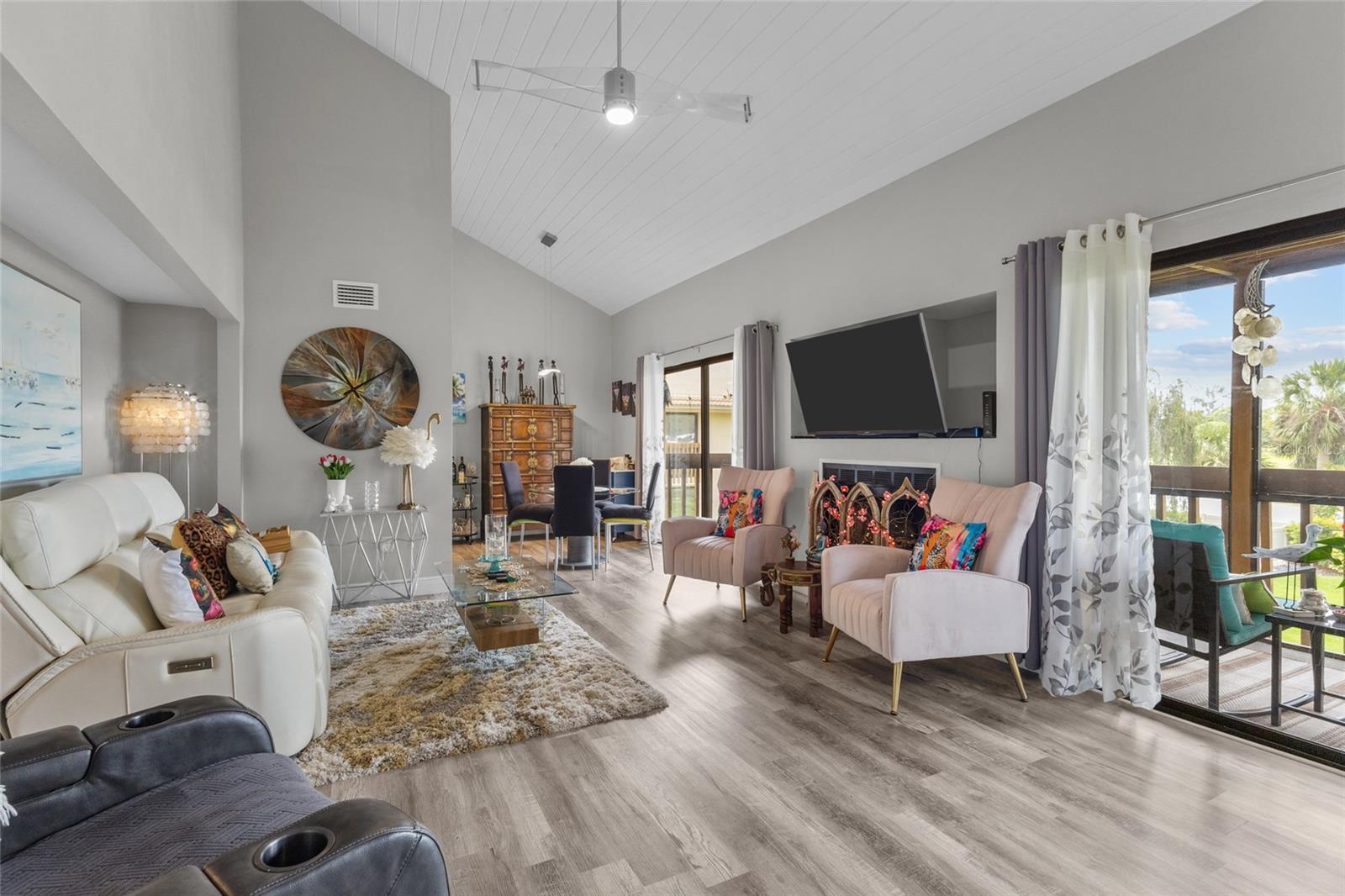 3037 WILLOW GREEN DR #12 — photo 4