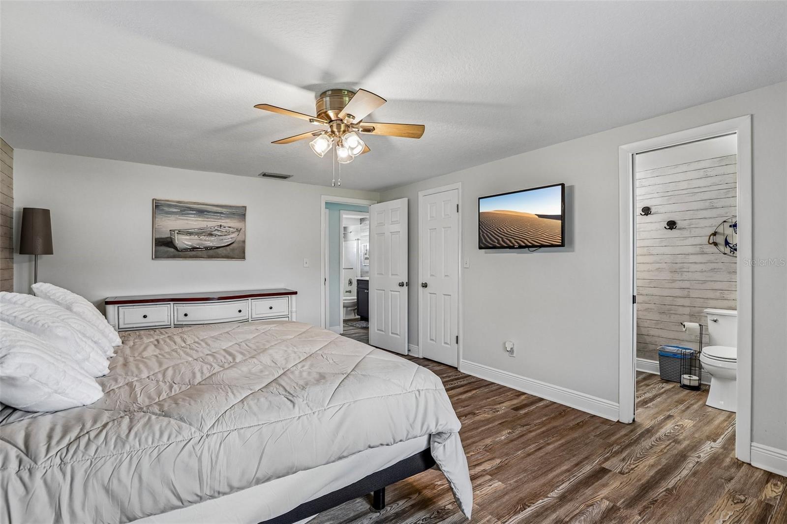 801 FLAMINGO DR — photo 30