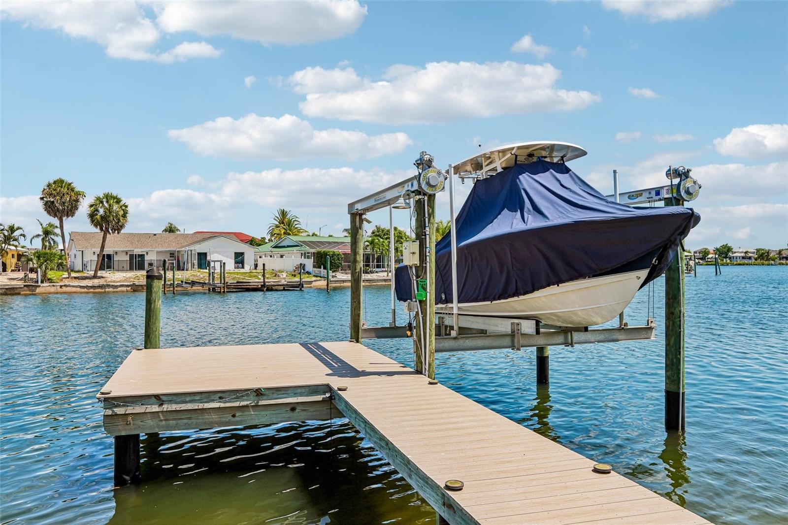 801 FLAMINGO DR — photo 56