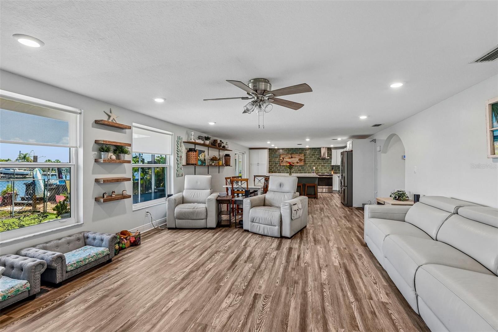801 FLAMINGO DR — photo 25