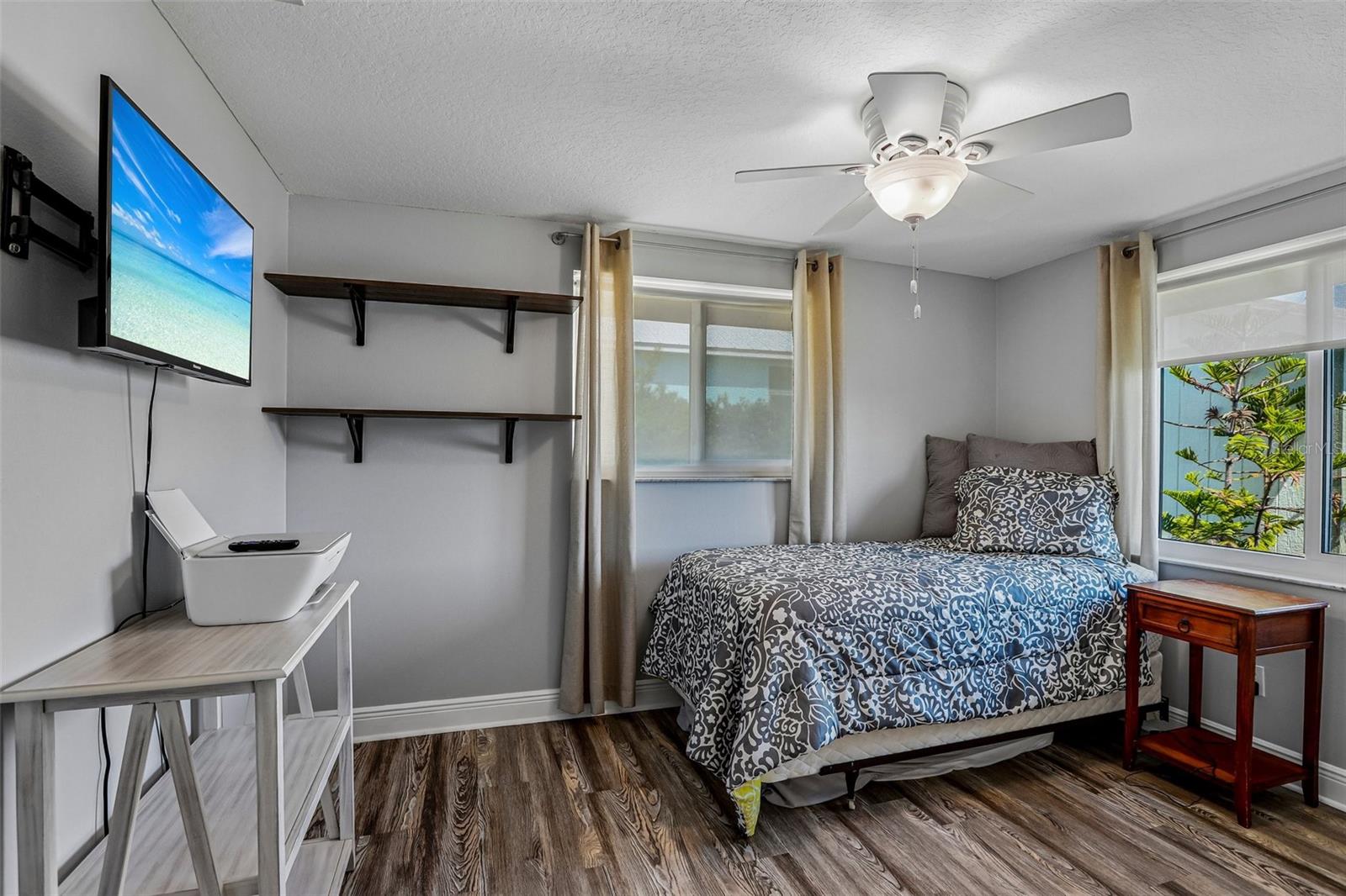 801 FLAMINGO DR — photo 35