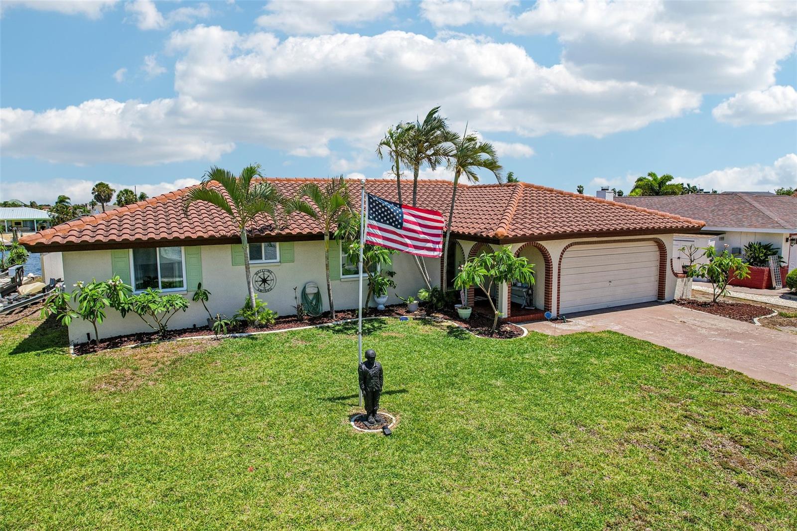 801 FLAMINGO DR — photo 6