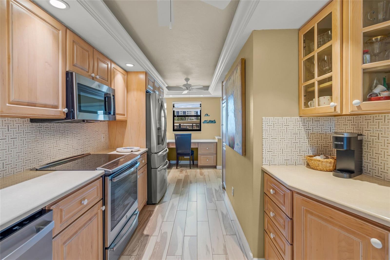 5780 MIDNIGHT PASS RD #B105 — photo 18