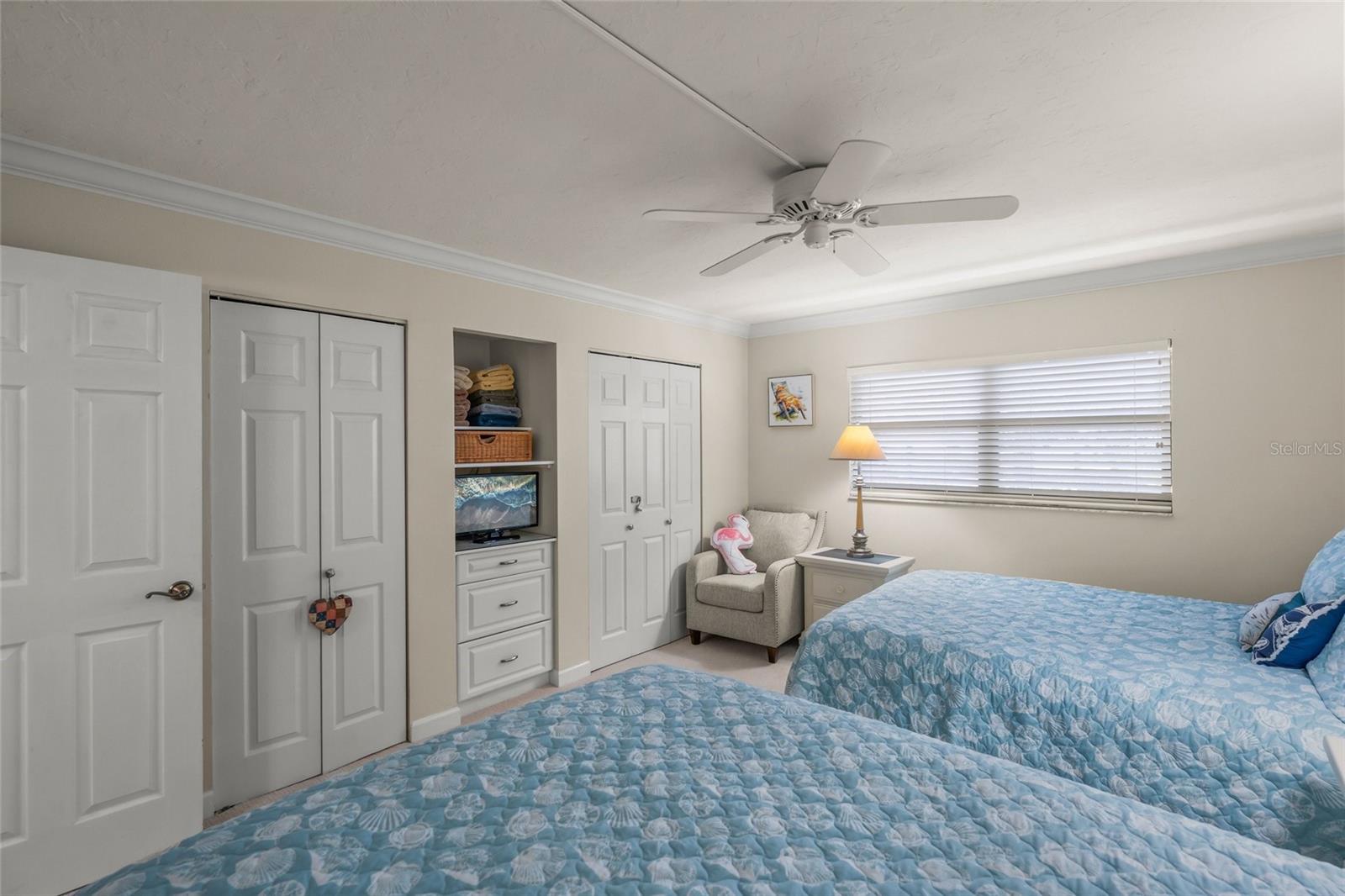 5780 MIDNIGHT PASS RD #B105 — photo 35