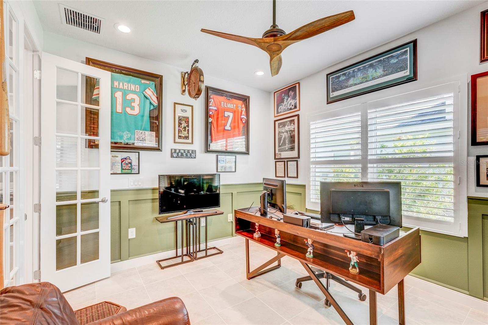 10233 LAKE WALES CIR — photo 35
