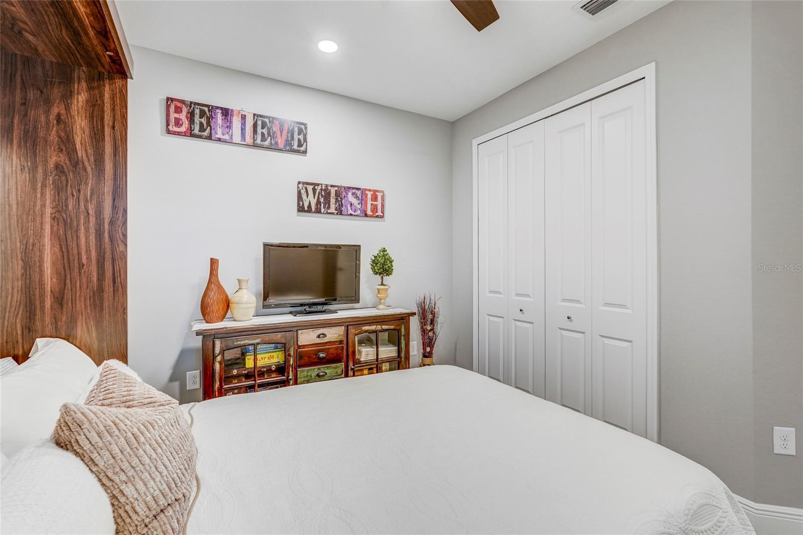 10233 LAKE WALES CIR — photo 44