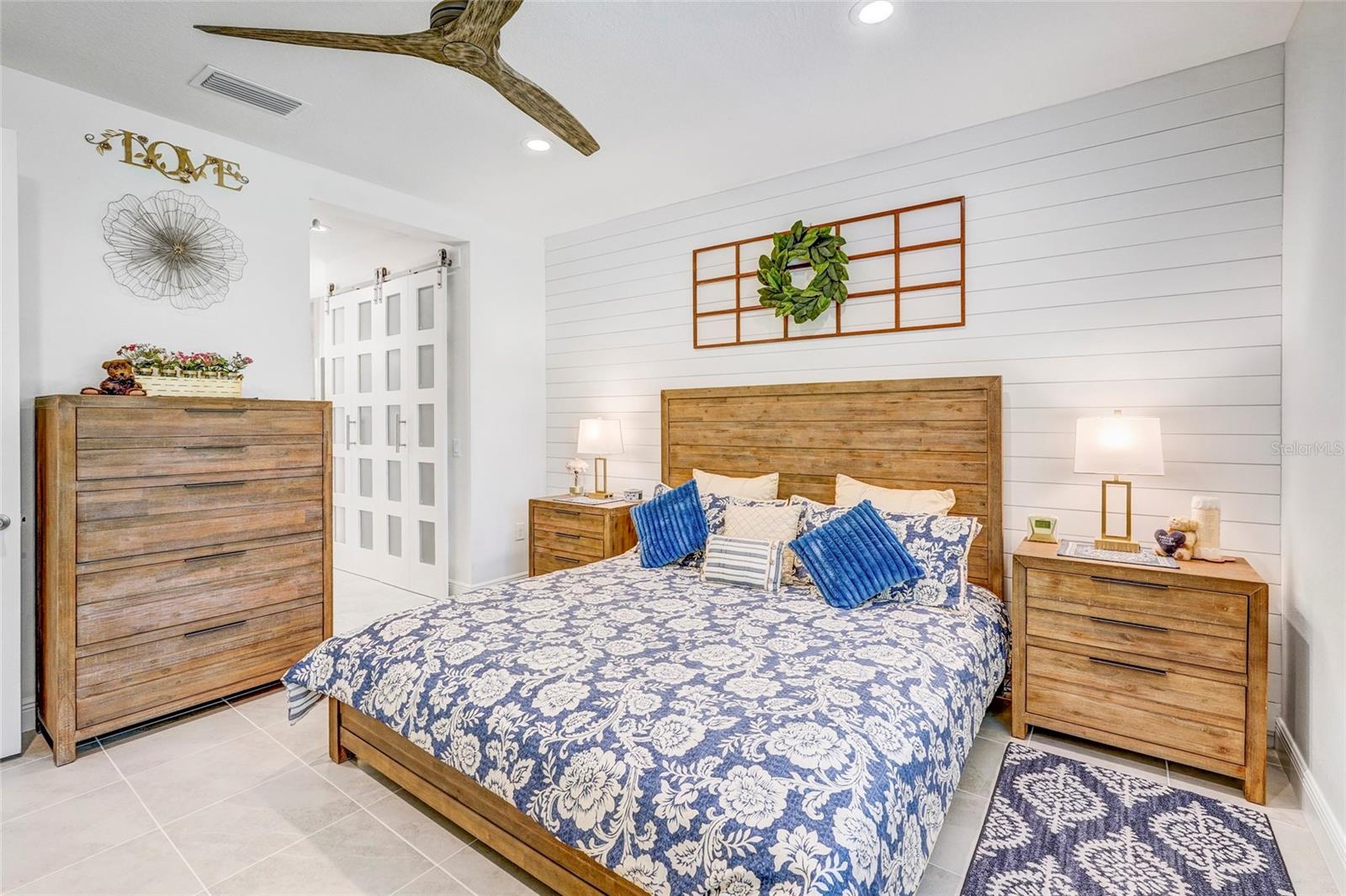 10233 LAKE WALES CIR — photo 13