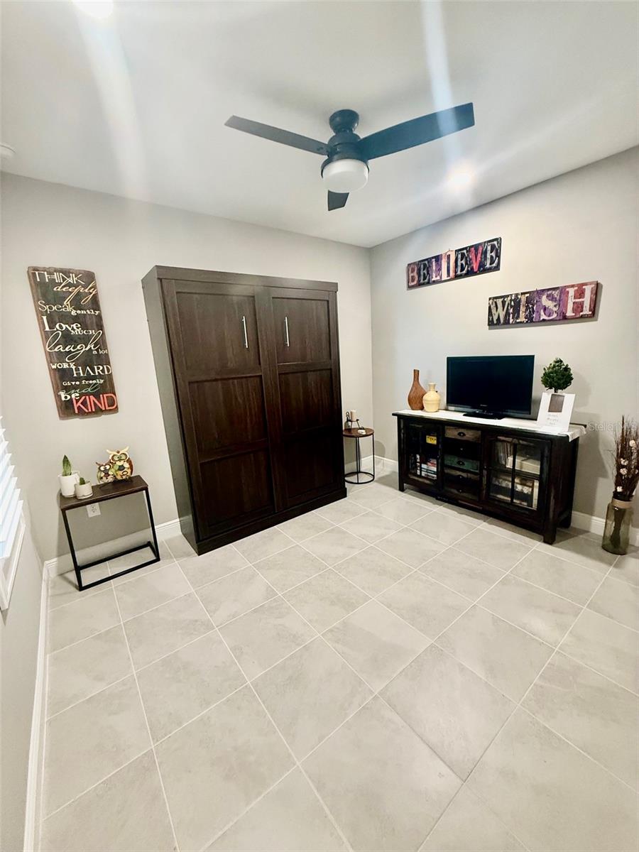 10233 LAKE WALES CIR — photo 45