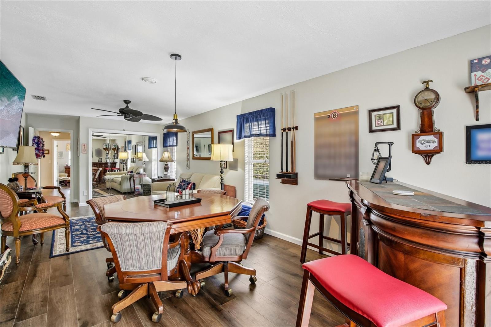 213 N BROCKFIELD DR — photo 13