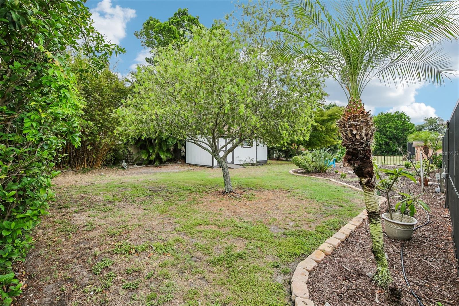 213 N BROCKFIELD DR — photo 55