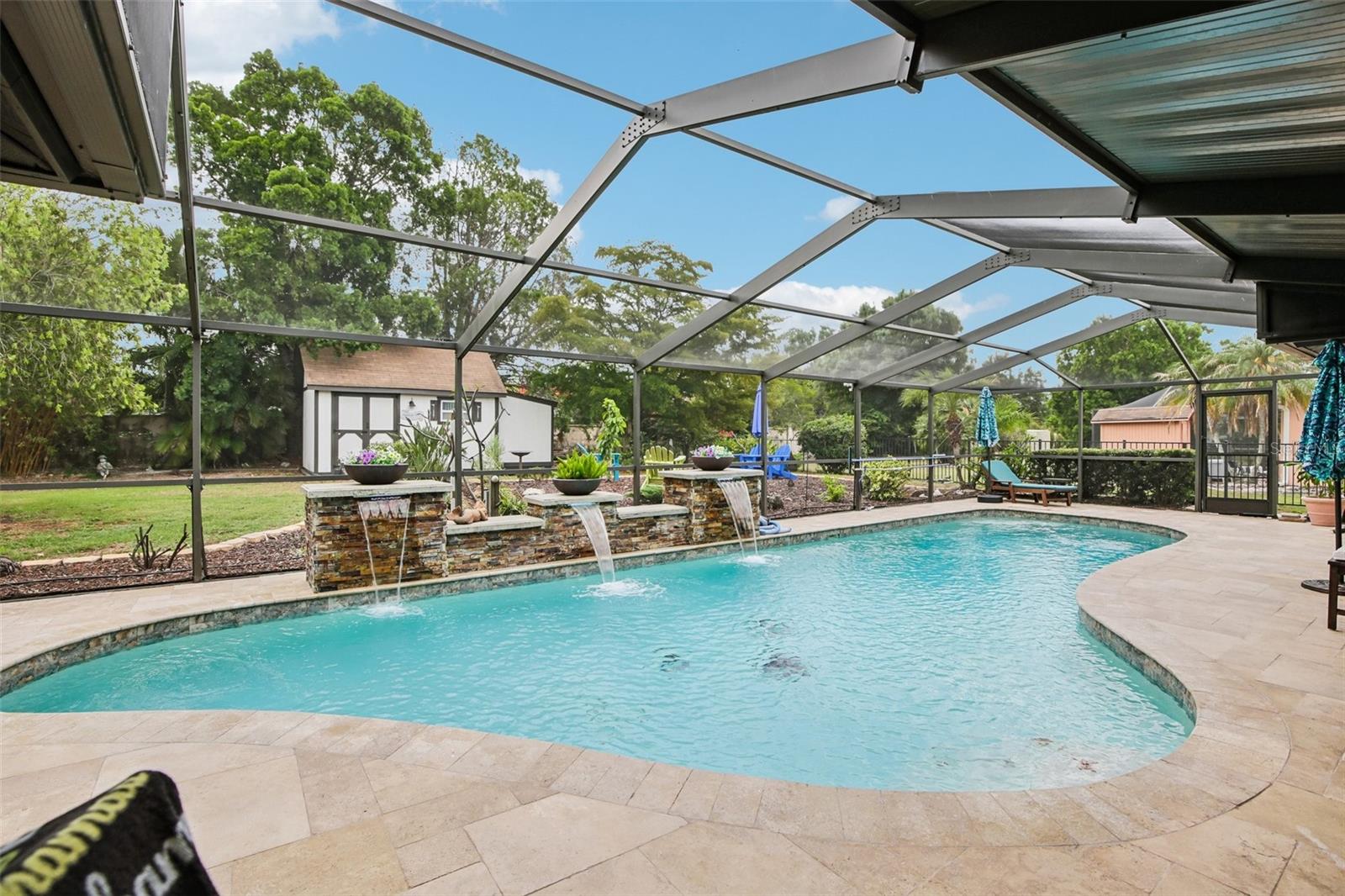 213 N BROCKFIELD DR — photo 49