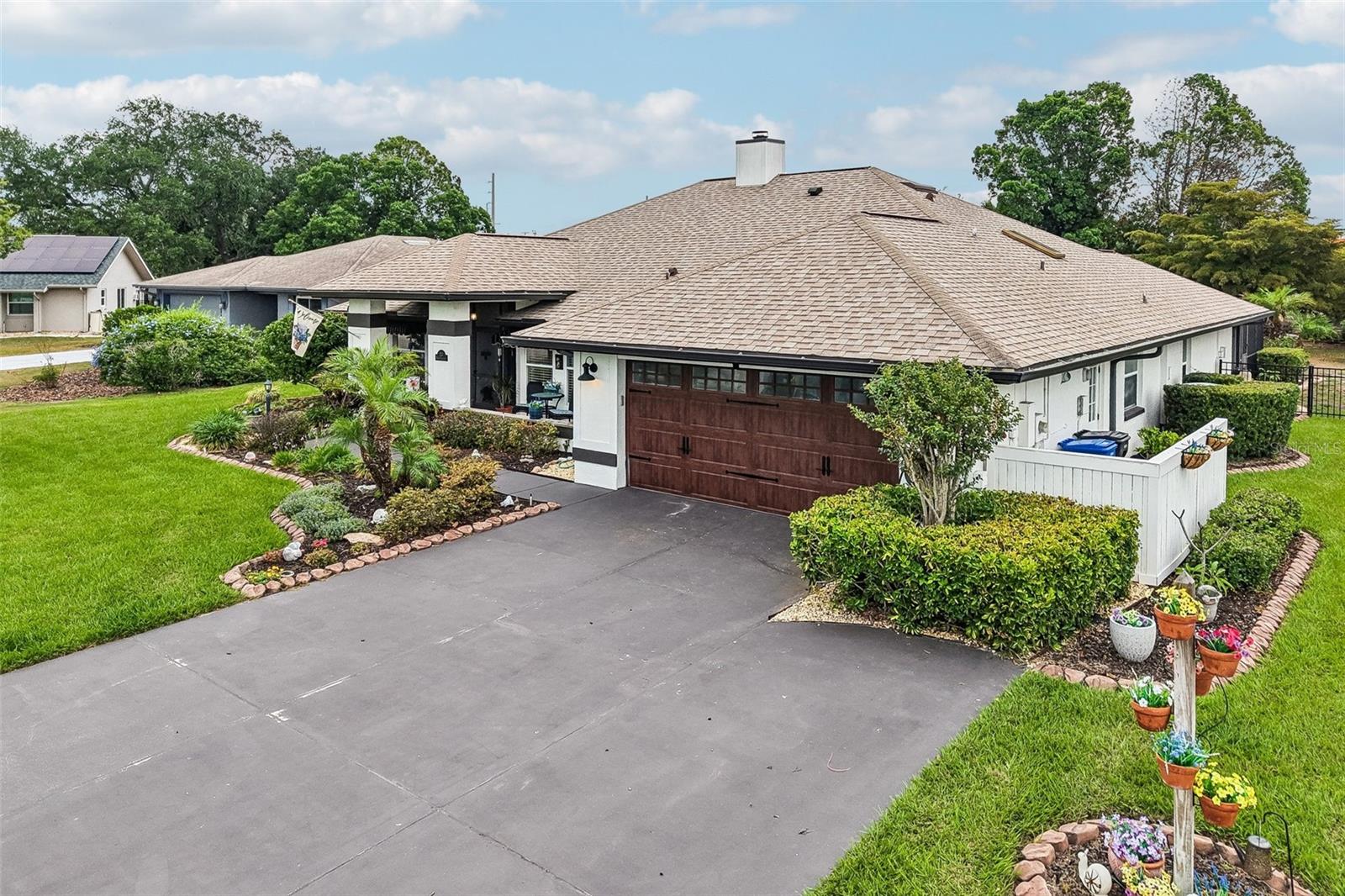 213 N BROCKFIELD DR — photo 59