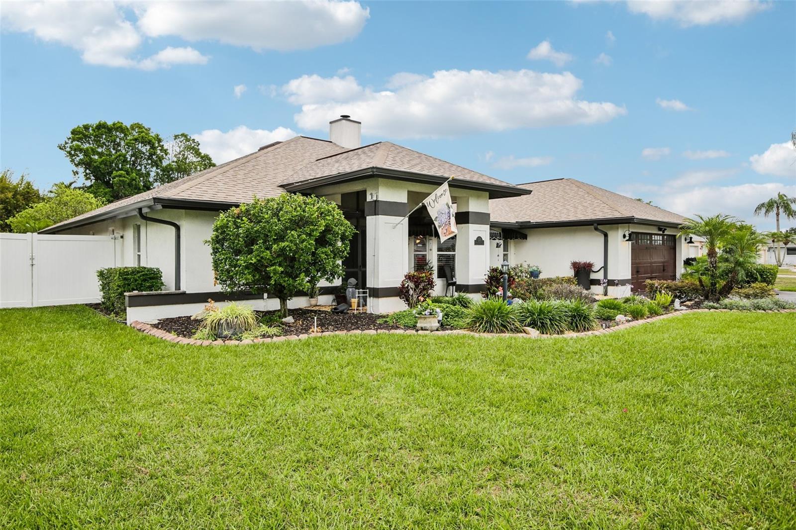 213 N BROCKFIELD DR — photo 81