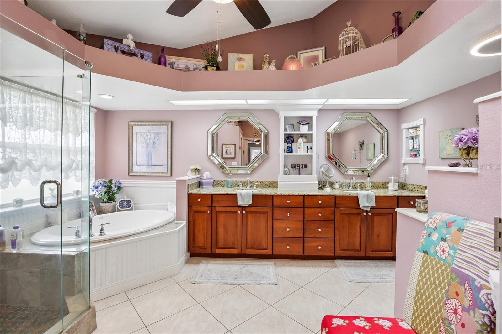 213 N BROCKFIELD DR — photo 34