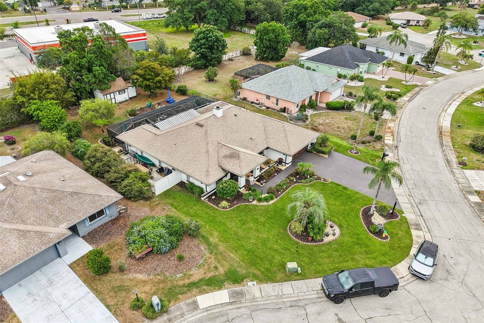 213 N BROCKFIELD DR — photo 63