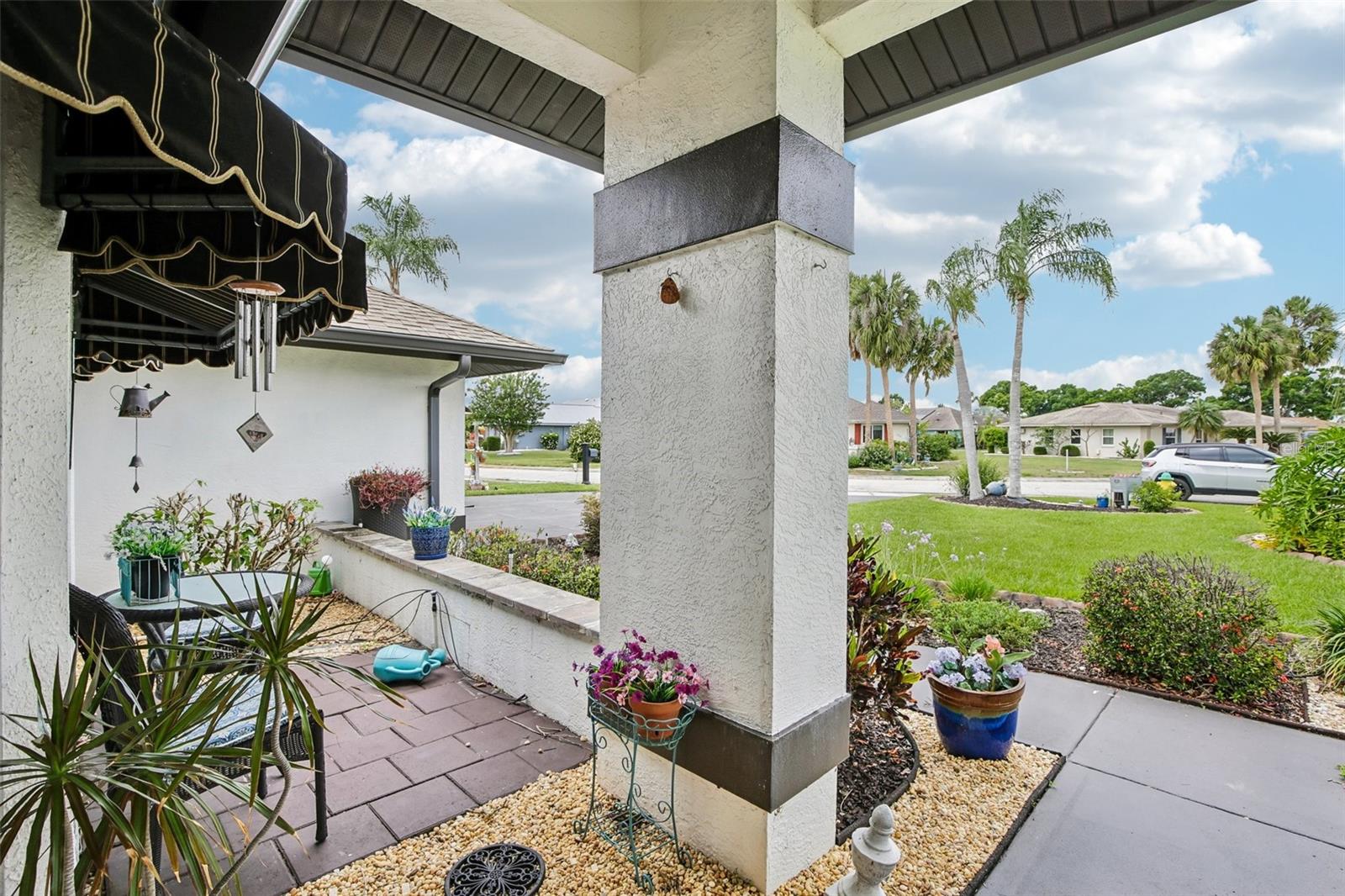 213 N BROCKFIELD DR — photo 5