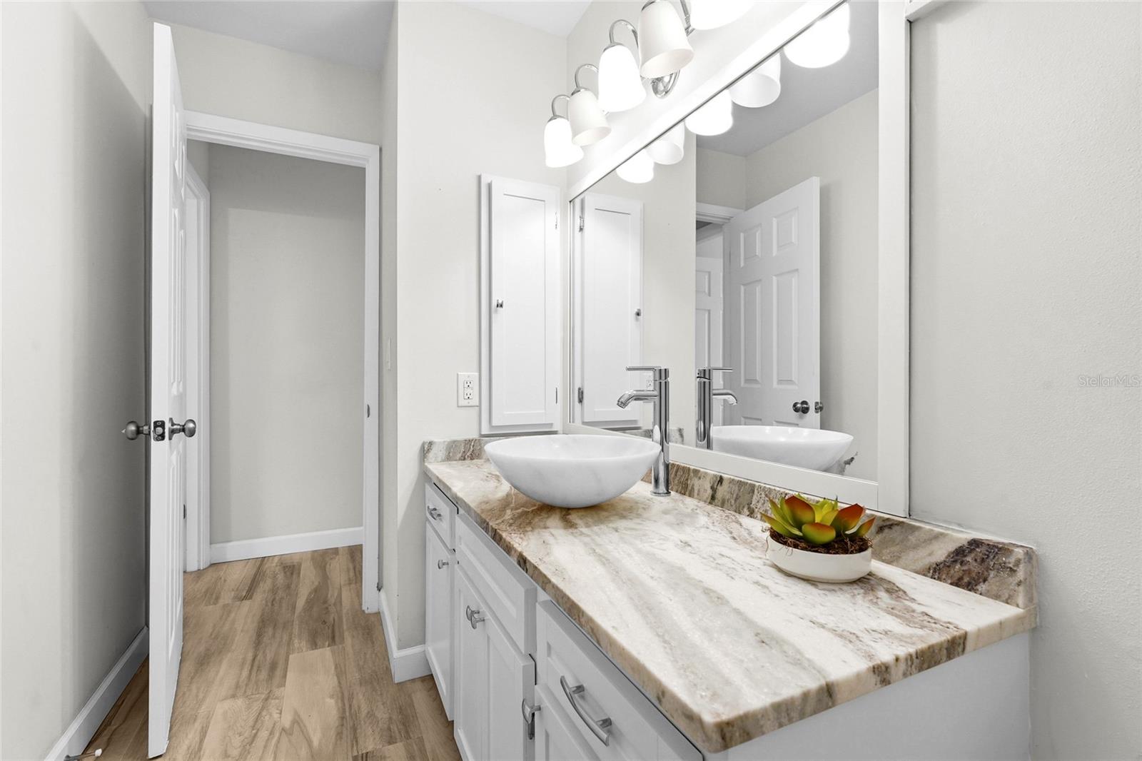 2383 LAKESIDE MEWS #D3 — photo 37
