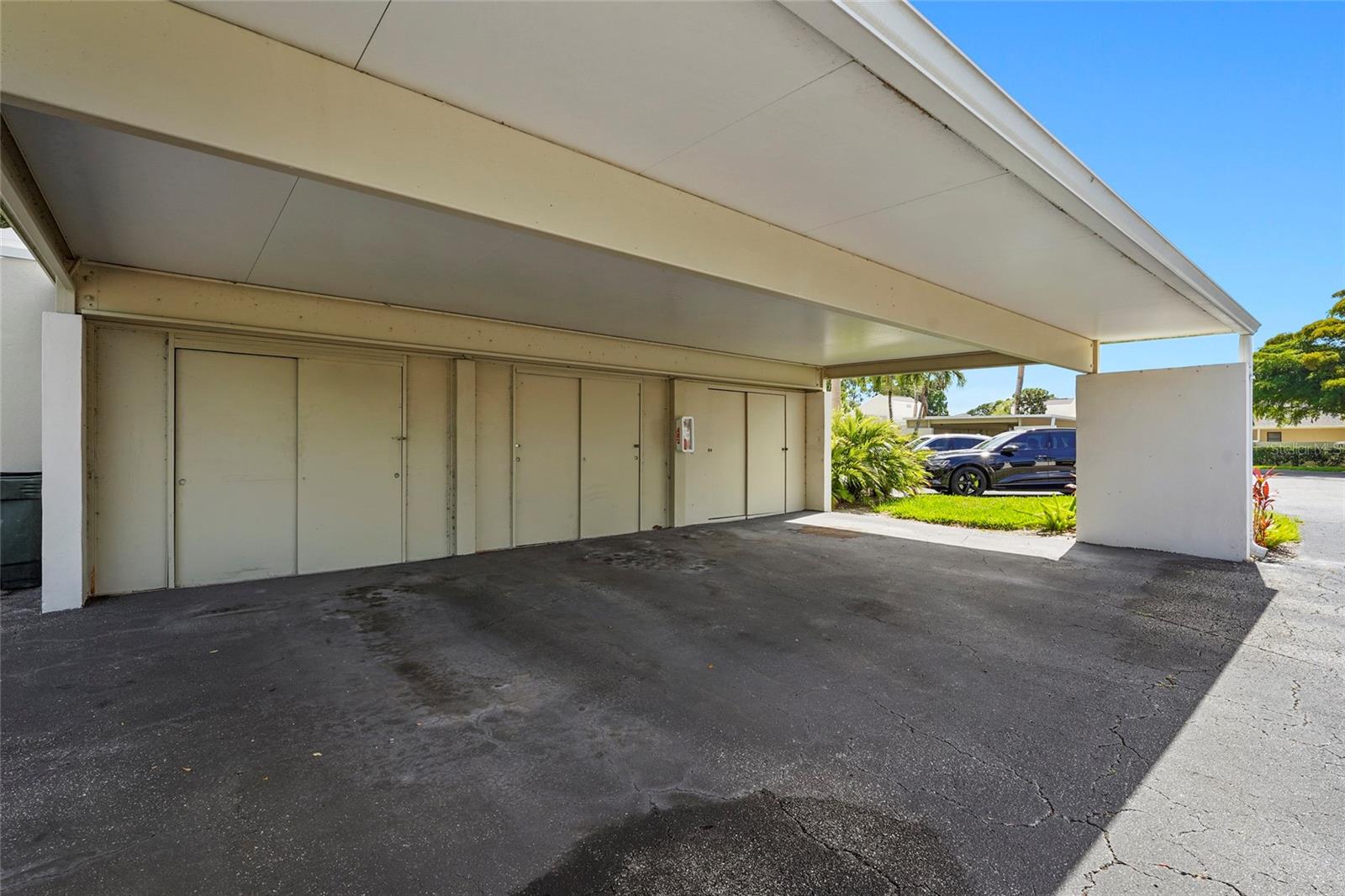 2383 LAKESIDE MEWS #D3 — photo 43