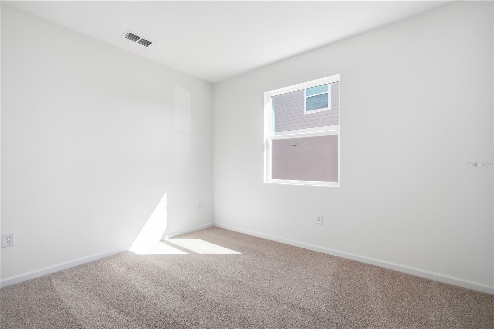 2530 29TH LN E — photo 8