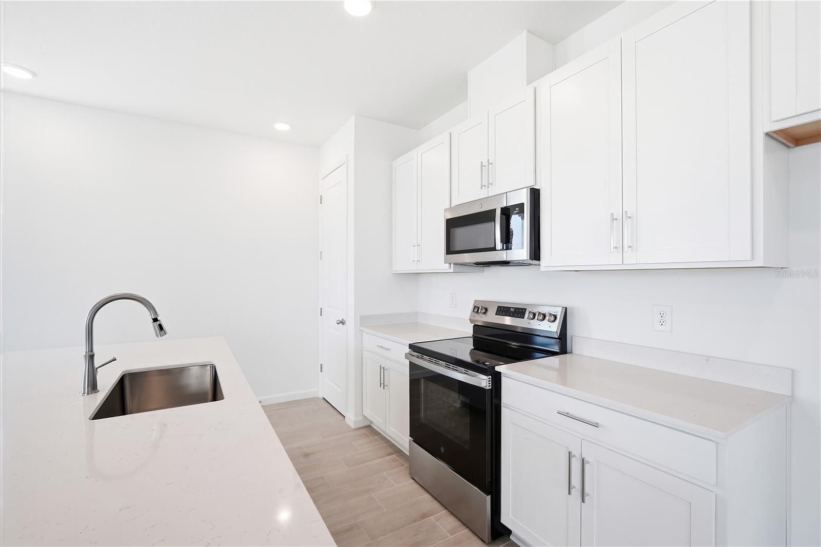 2530 29TH LN E — photo 19