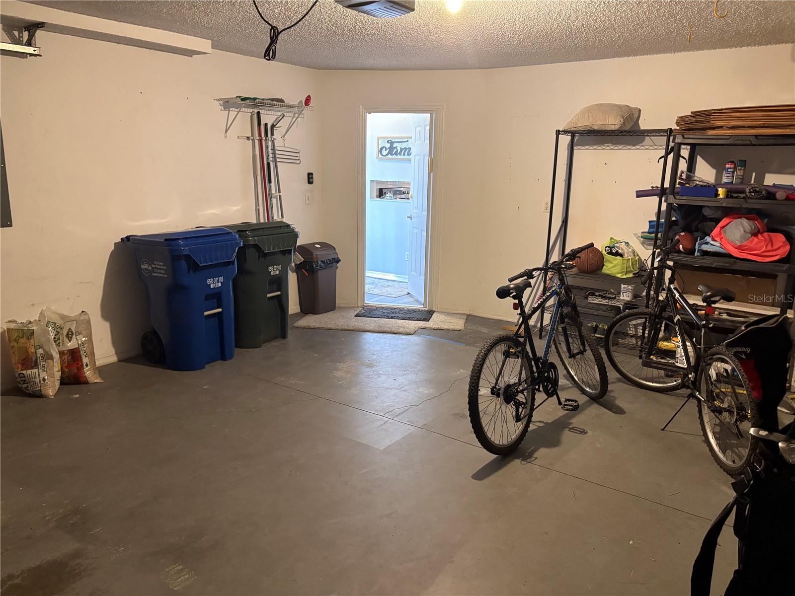 9122 JAKES PATH — photo 33