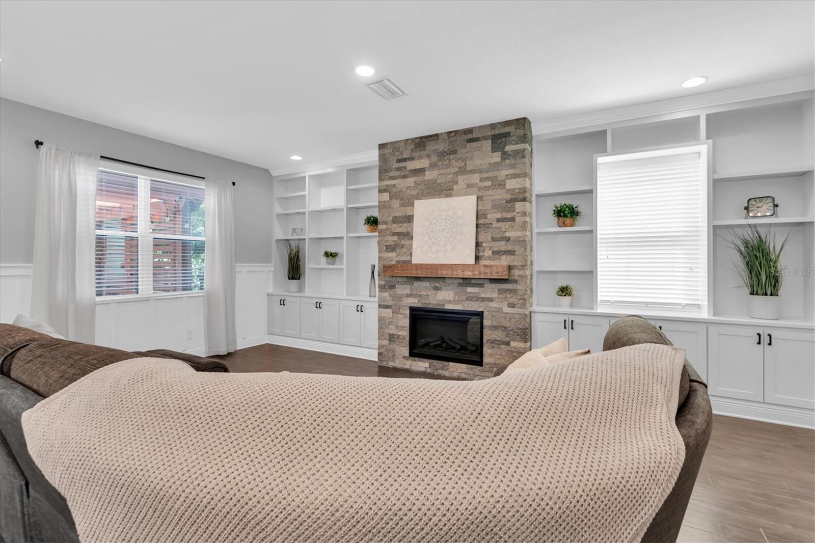 12345 TIBBETTS ST — photo 6