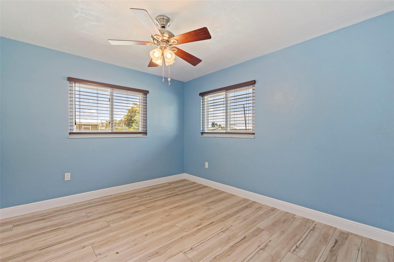 5108 COMMONWEALTH RD — photo 22
