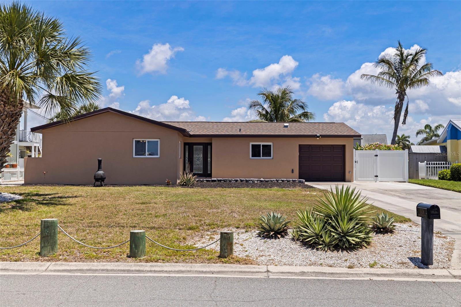 5108 COMMONWEALTH RD — photo 2