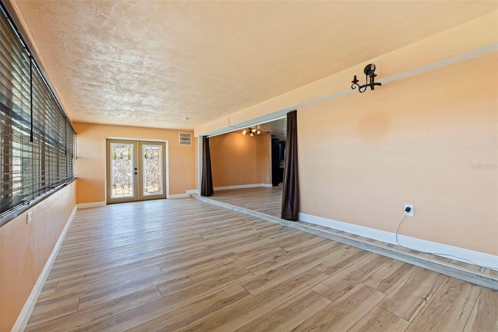 5108 COMMONWEALTH RD — photo 20