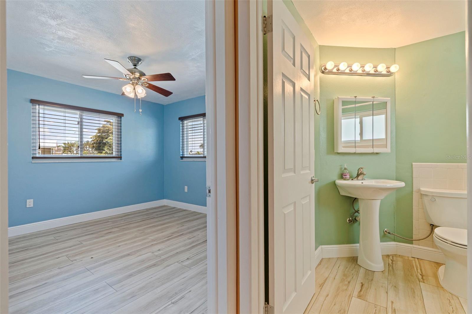 5108 COMMONWEALTH RD — photo 21