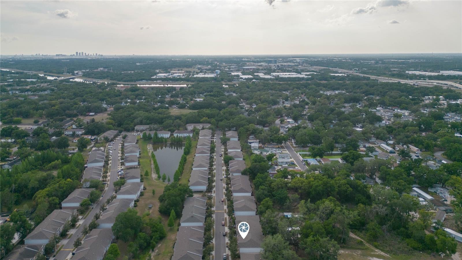 9922 ASHBURN LAKE DR — photo 42