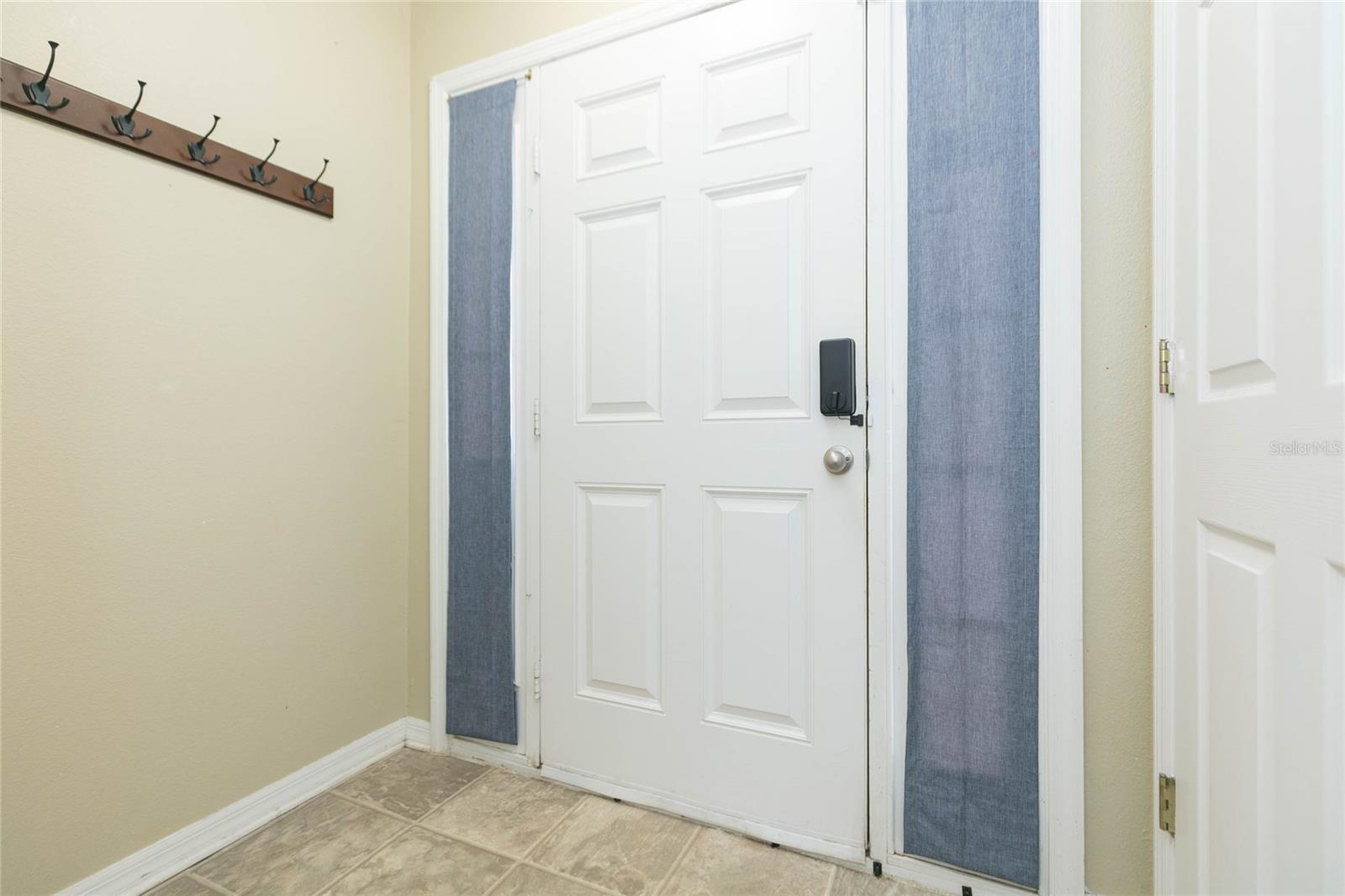 9922 ASHBURN LAKE DR — photo 13