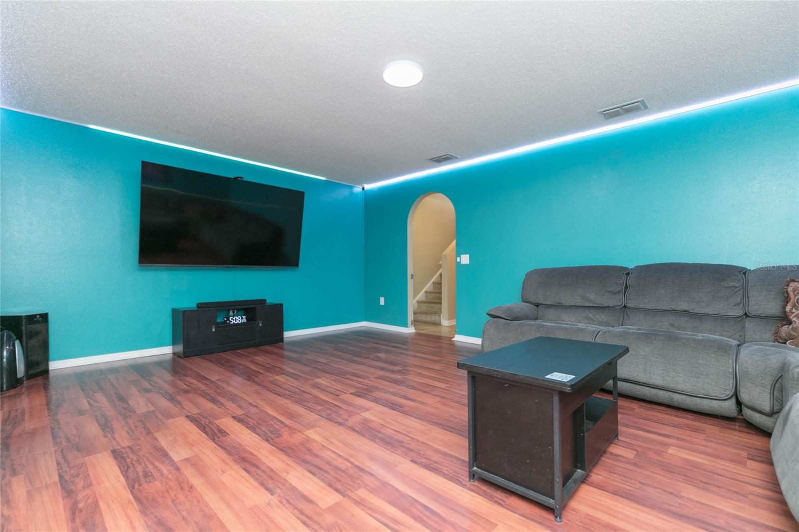 9922 ASHBURN LAKE DR — photo 3