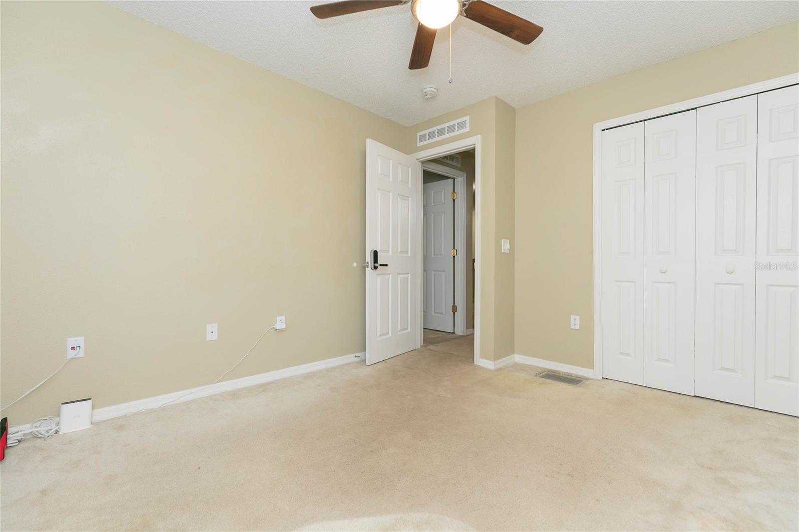 9922 ASHBURN LAKE DR — photo 28