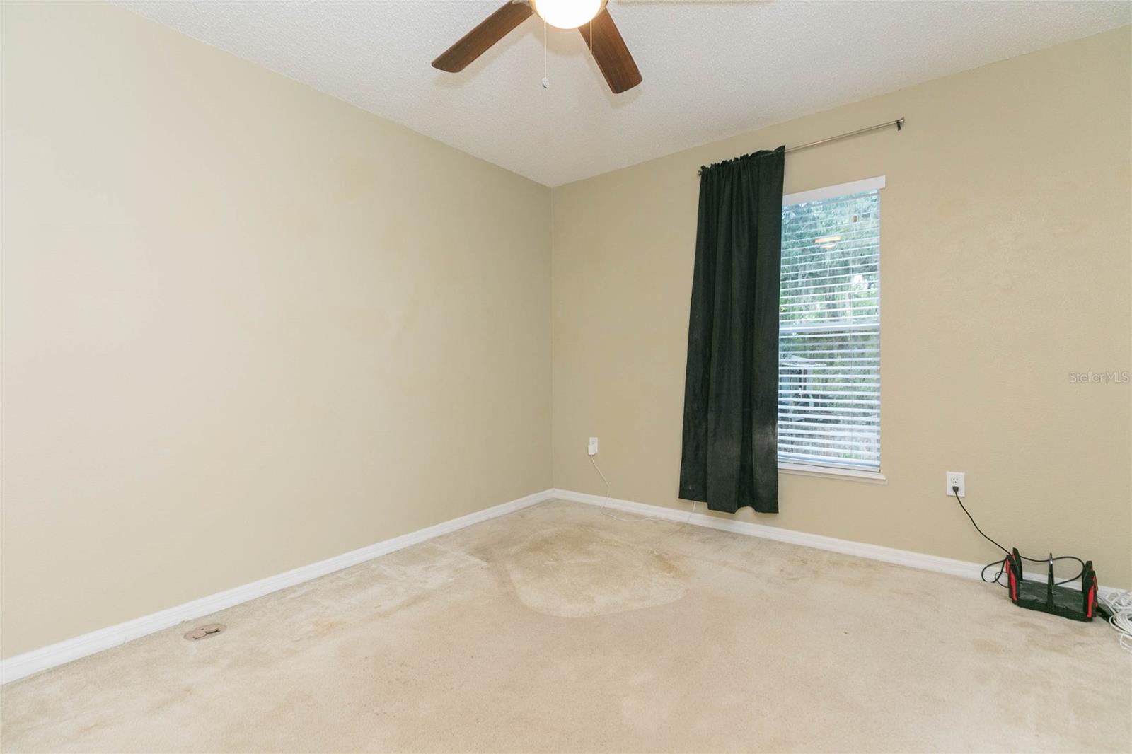 9922 ASHBURN LAKE DR — photo 27