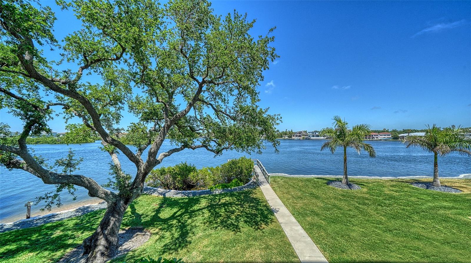 1355 S PORTOFINO DR #103 — photo 13