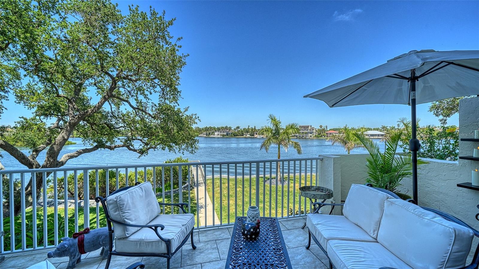 1355 S PORTOFINO DR #103 — photo 44