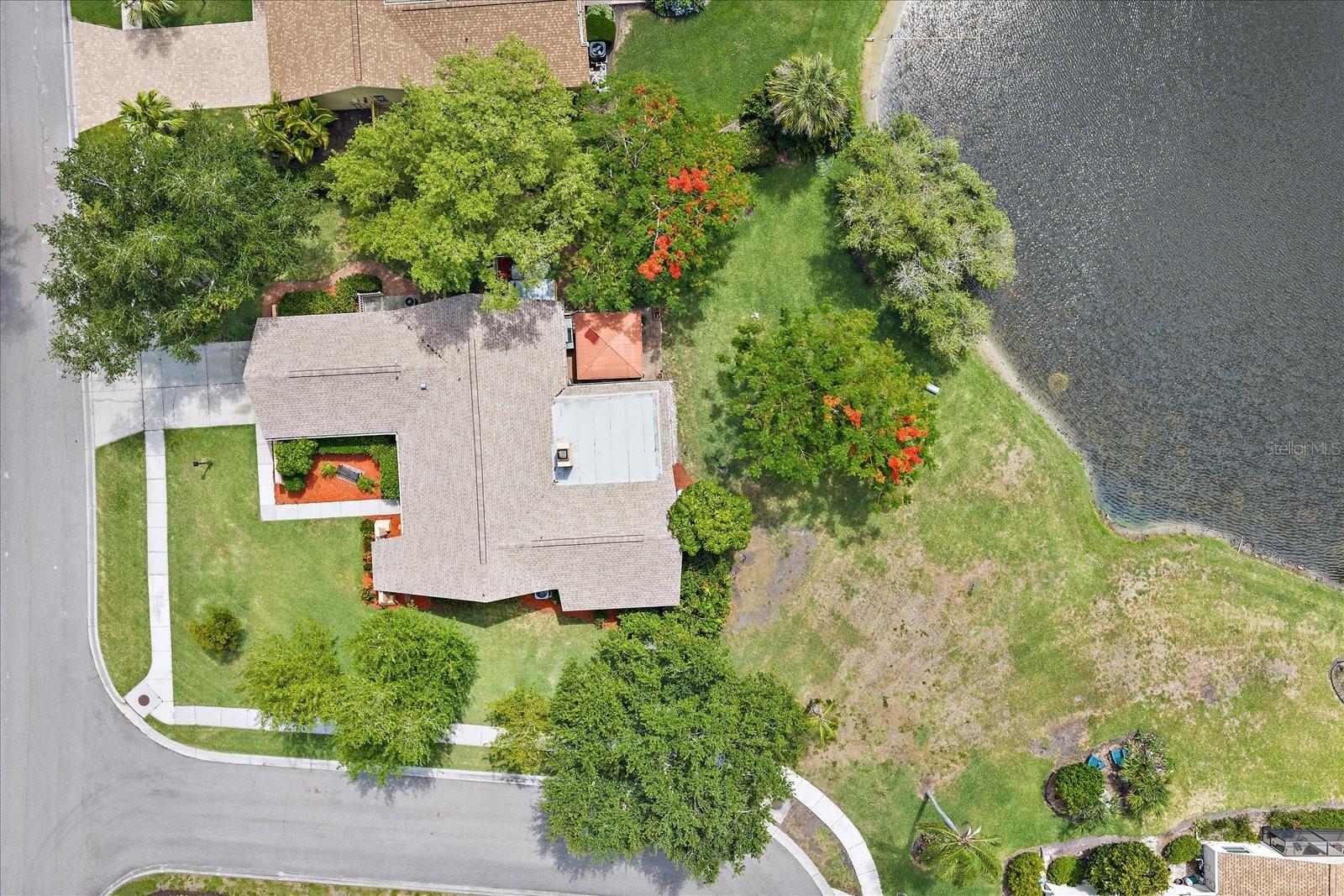 4352 KINGSTON LOOP — photo 48