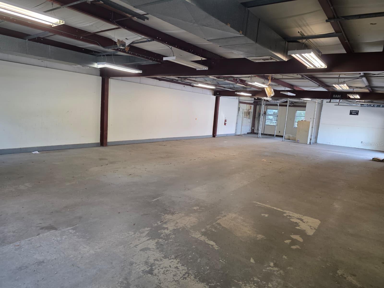 3603 W BEARSS AVE — photo 4