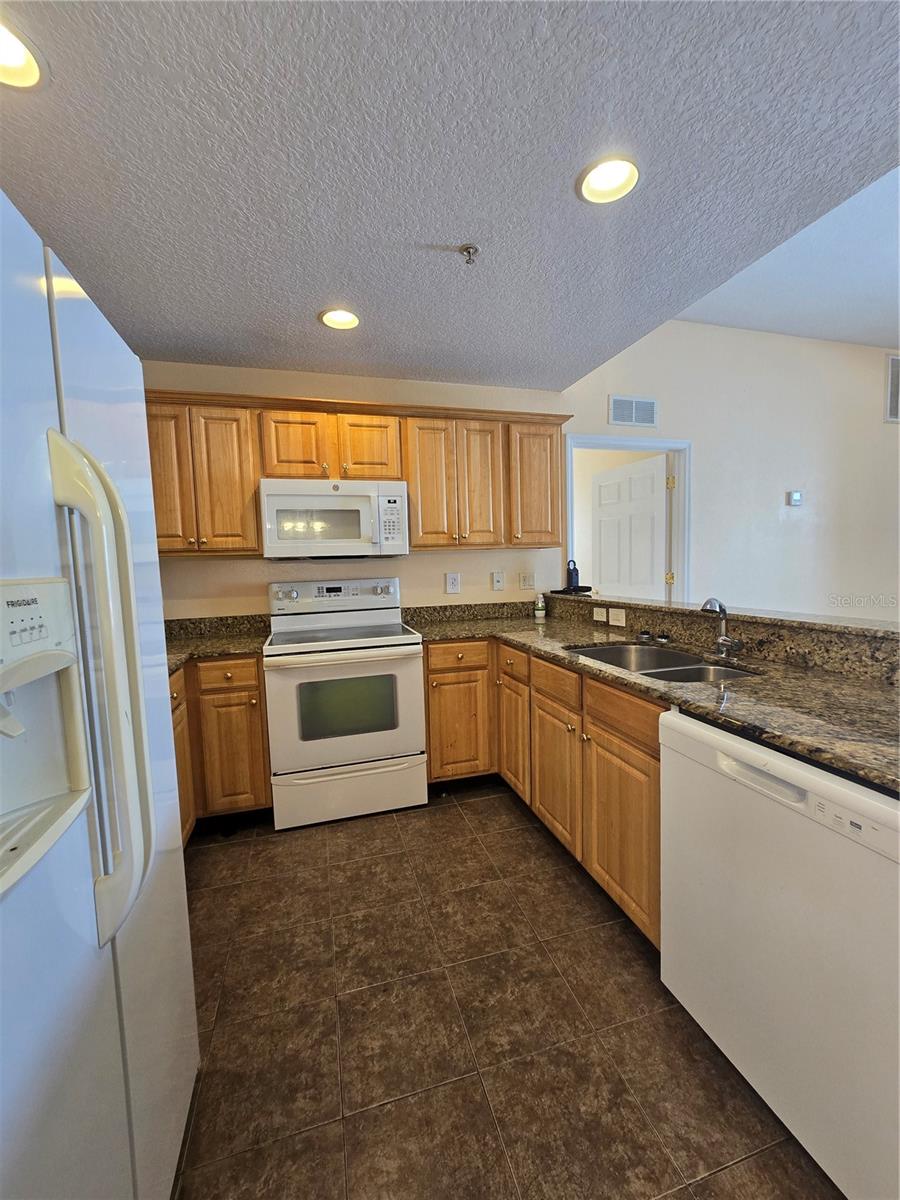 2607 RIVER PRESERVE CT #2607 — photo 8