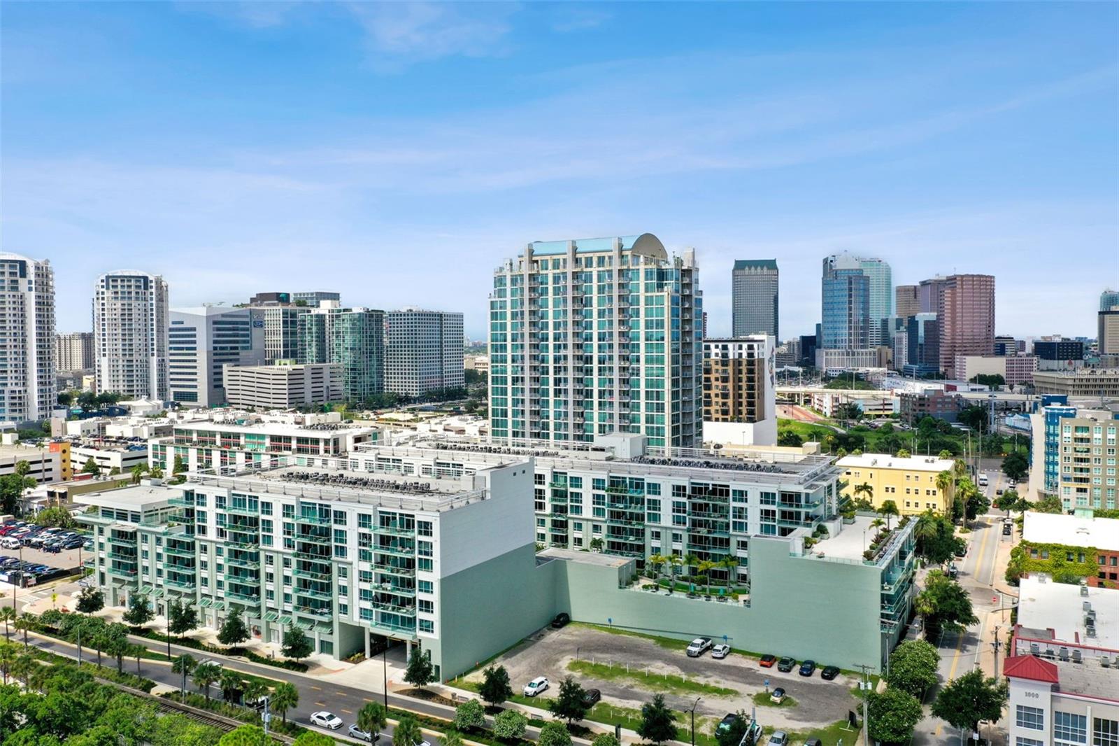 912 CHANNELSIDE DR #2316 — photo 32