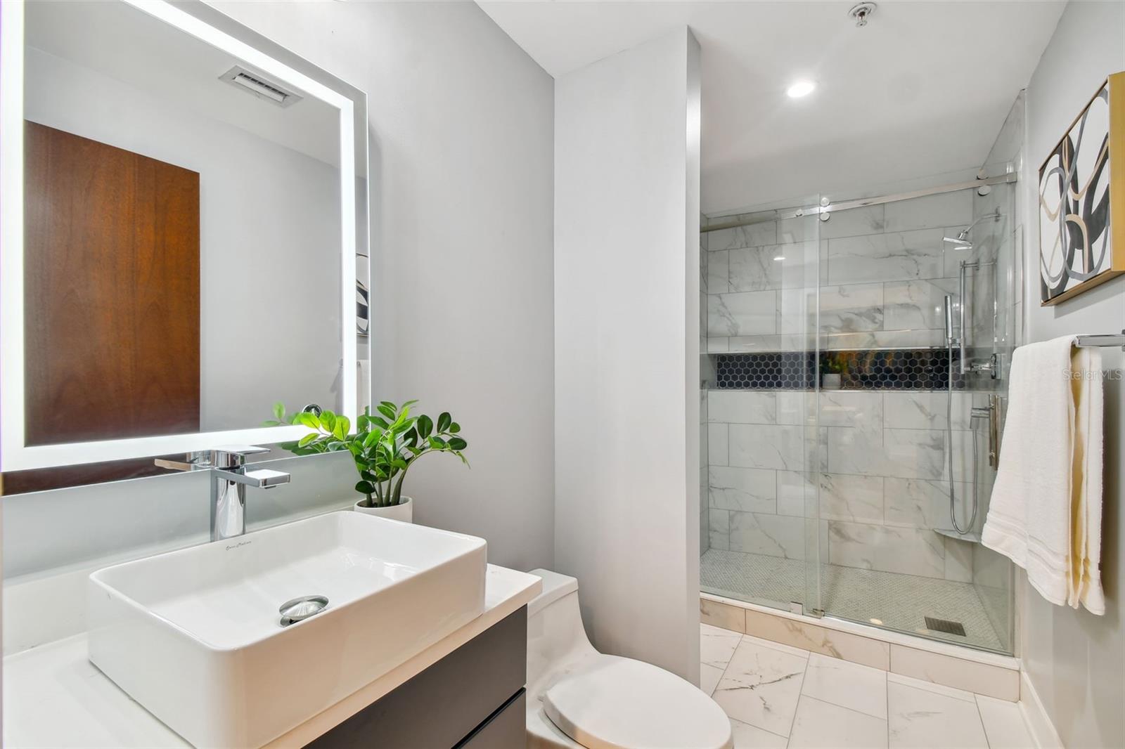 912 CHANNELSIDE DR #2316 — photo 24