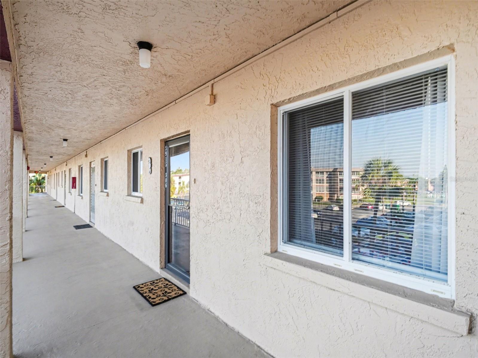 3915 LAKE BAYSHORE DR #306 — photo 3