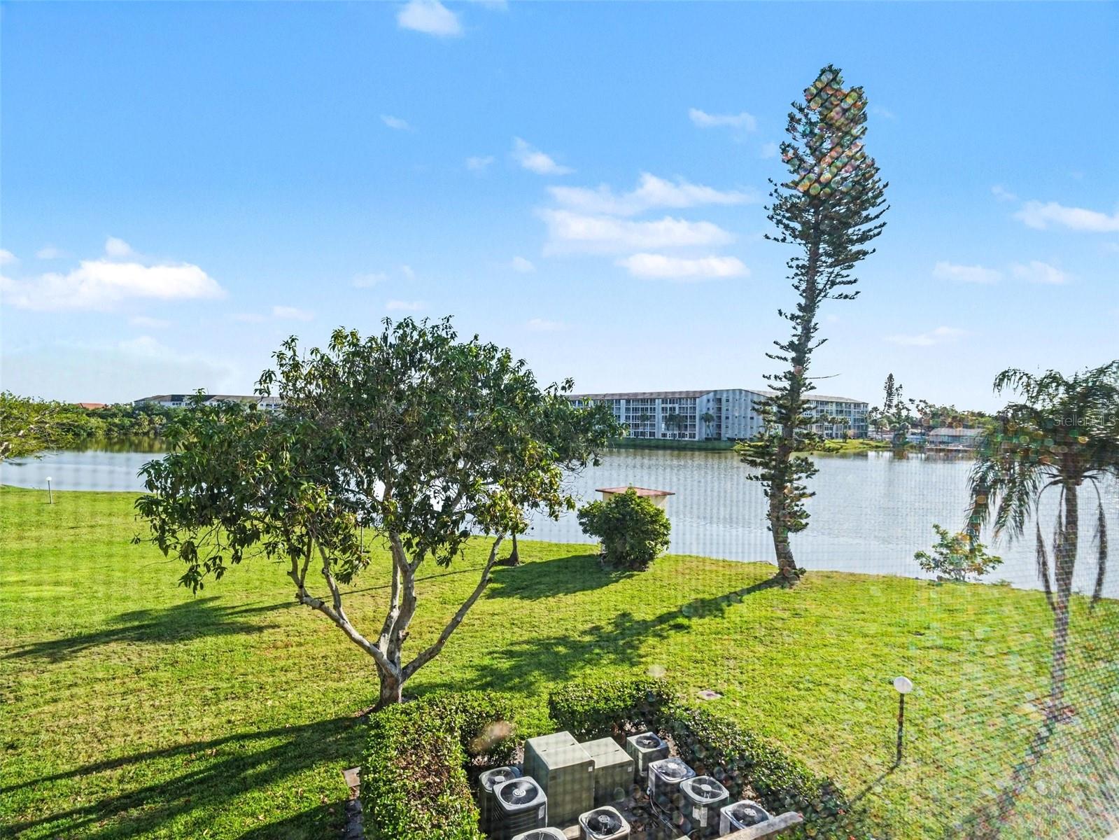 3915 LAKE BAYSHORE DR #306 — photo 18