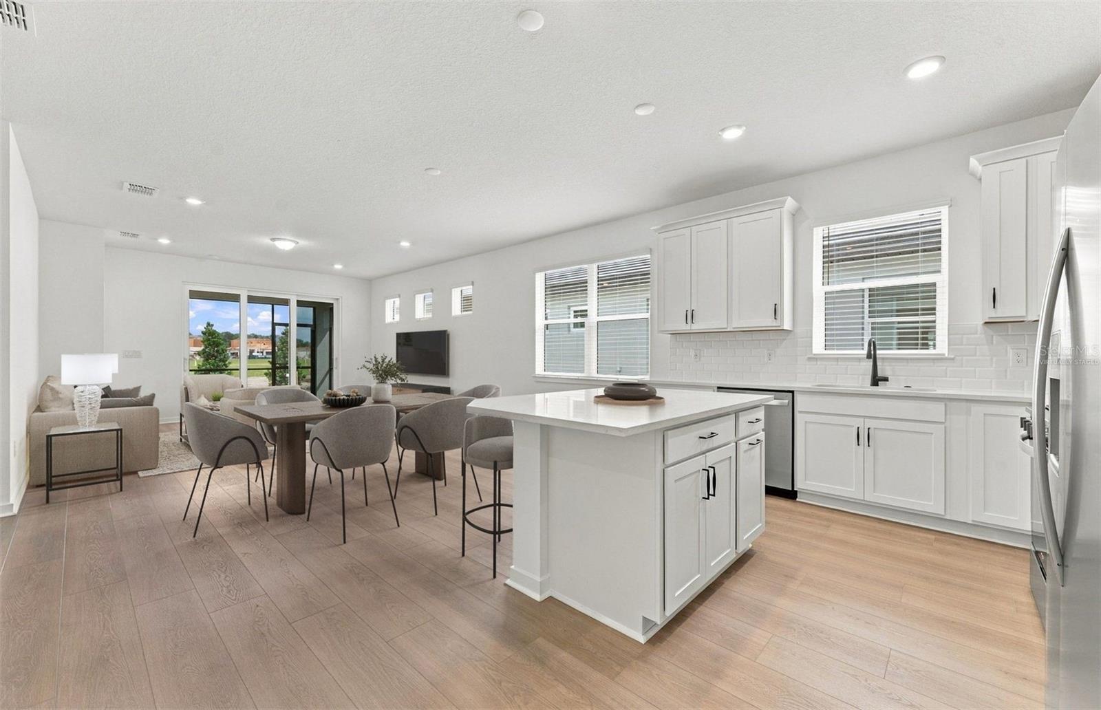 12510 ADOBE ST — photo 2