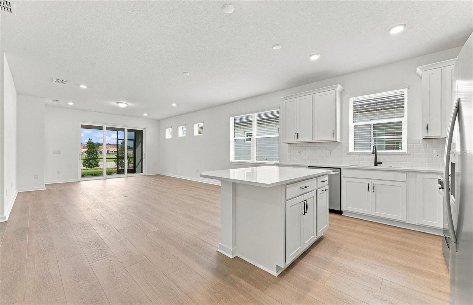 12510 ADOBE ST — photo 5