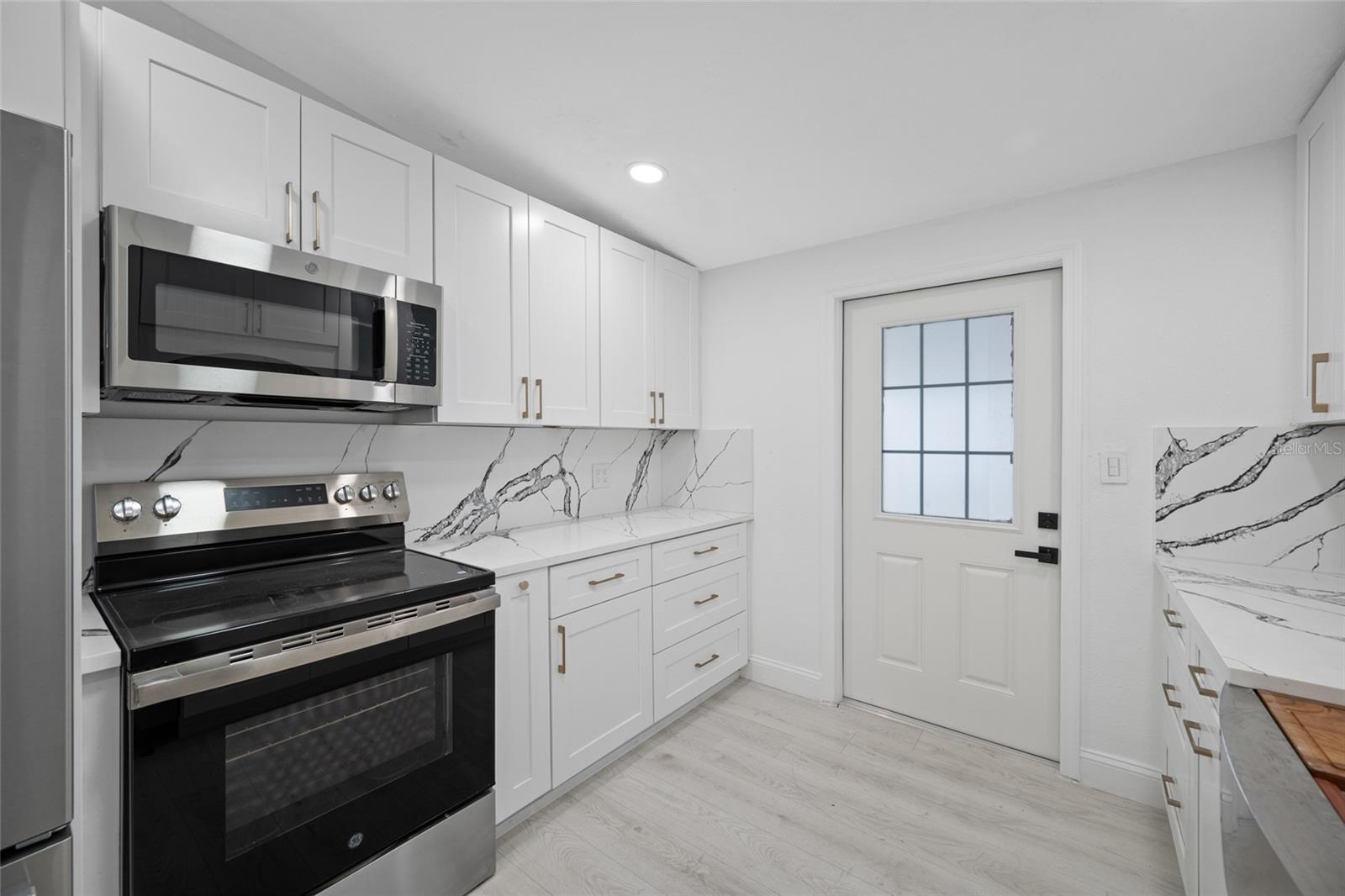 6908 11TH AVE E — photo 51