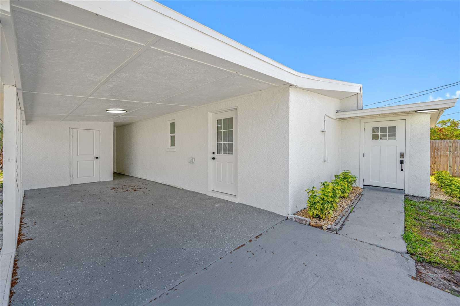 6908 11TH AVE E — photo 10